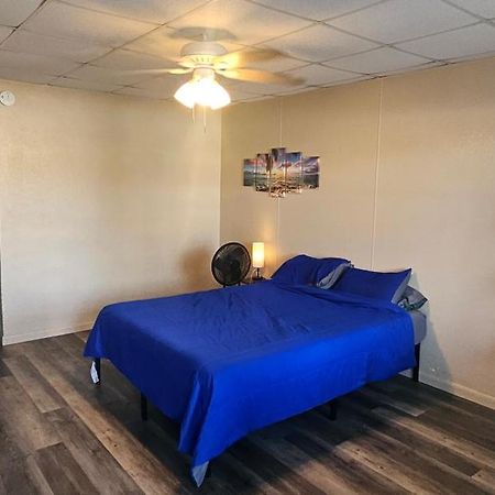Sebastian Gardens Inn & Suites Εξωτερικό φωτογραφία